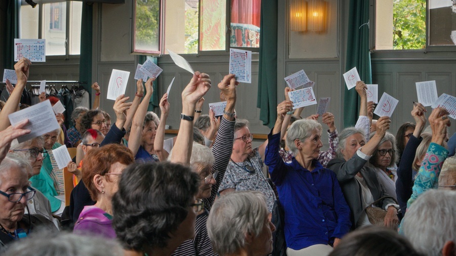 TROP CHAUD – KLIMASENIORINNEN VS. SWITZERLAND
