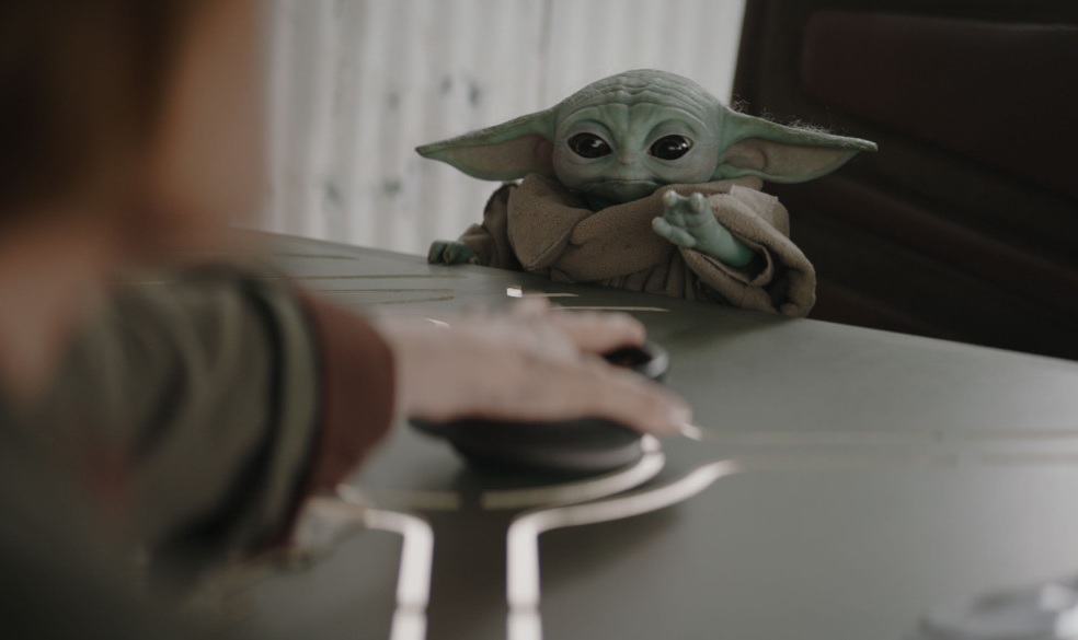 THE MANDALORIAN AND GROGU